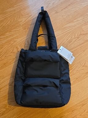 JOAN & DAVID The Capri Black Nylon Workbook Tote